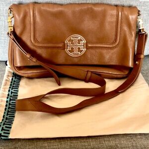 Tory Burch Tan Leather Crossbody Bag with Gold Logo